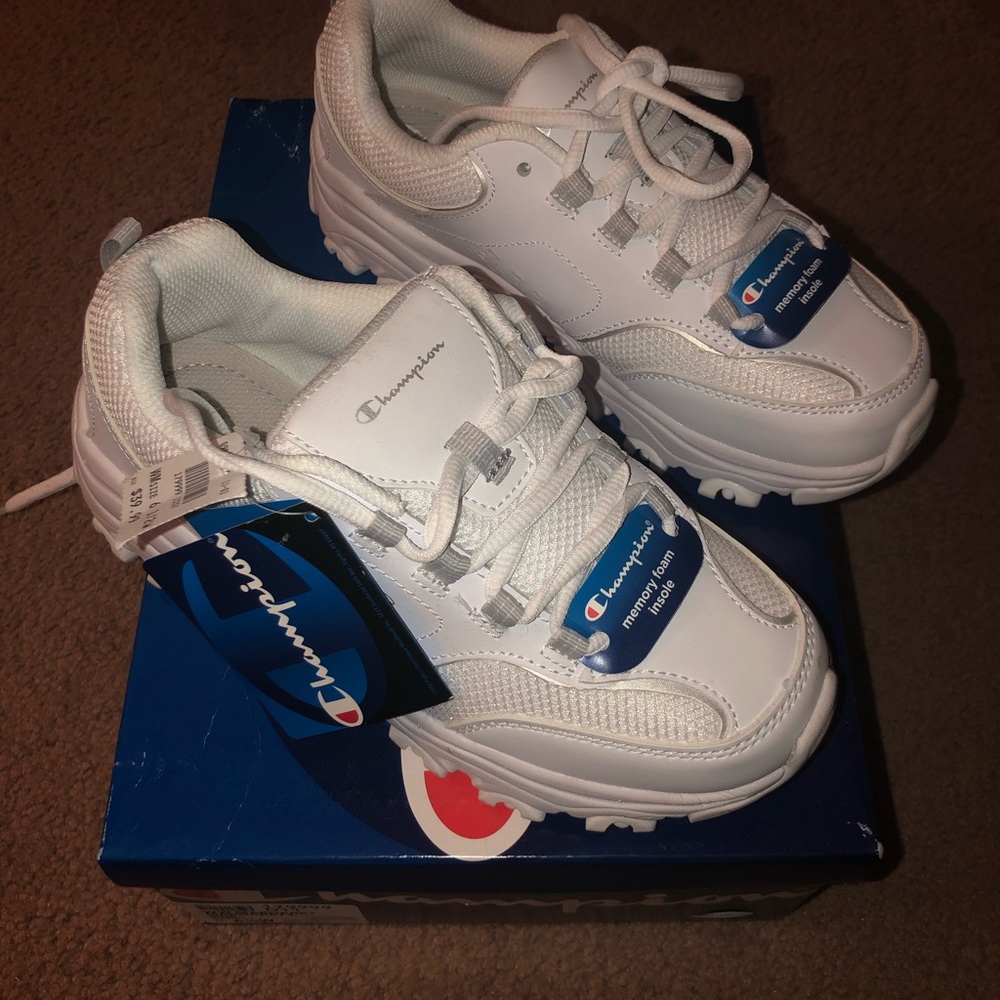 Champion sneakers ***BNIB and WT***